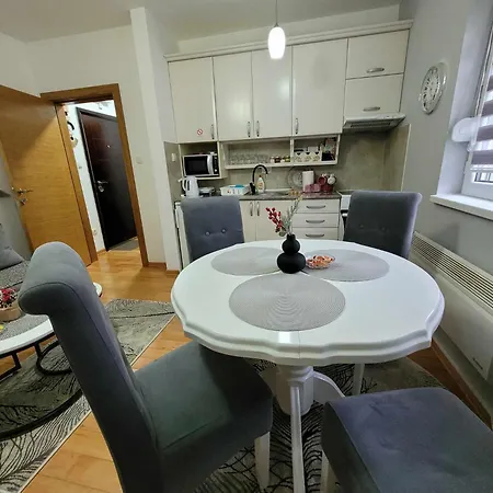 Bubili Apartment *